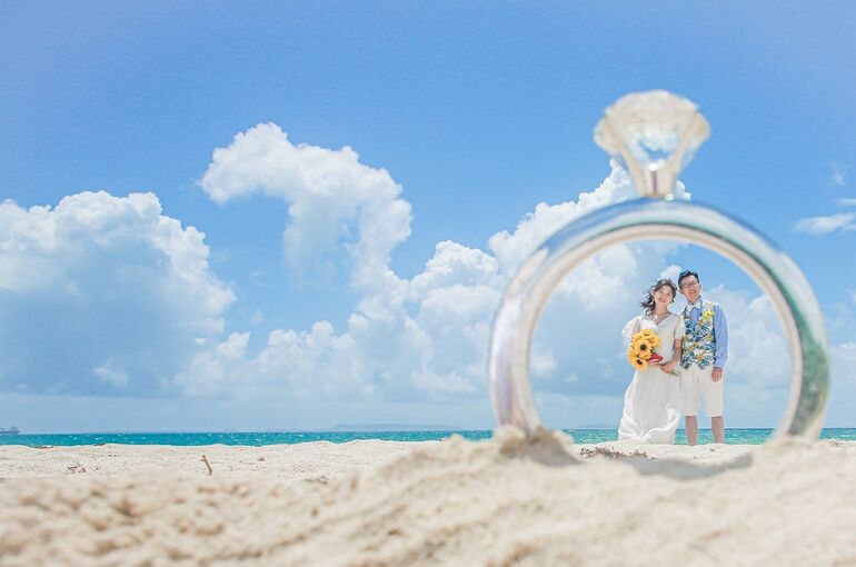 沖縄ウェディングフォトの結婚指輪写真