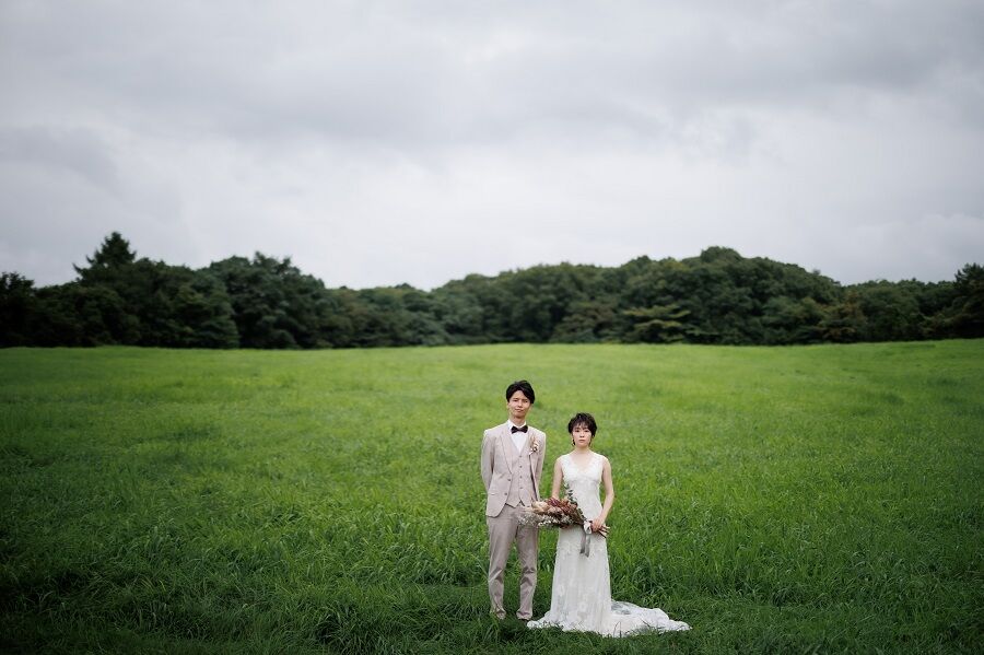 草原　結婚写真